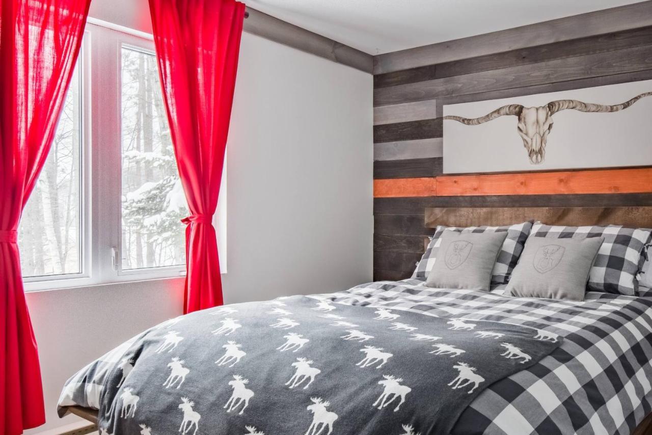 Le Caribou Lodge By Escapades Tremblant Mont-Tremblant Bagian luar foto